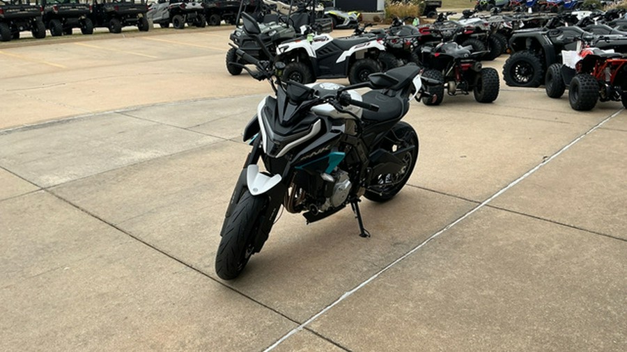 2026 CFMOTO NK 675