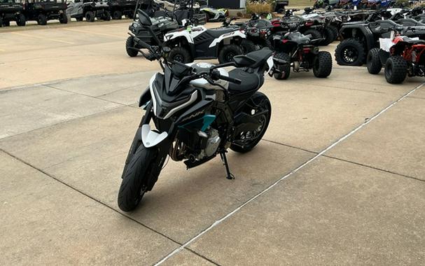 2026 CFMOTO NK 675