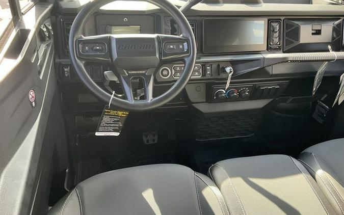 2026 Can-Am Defender MAX Limited HD11 Desert Tan & Carbon Blac