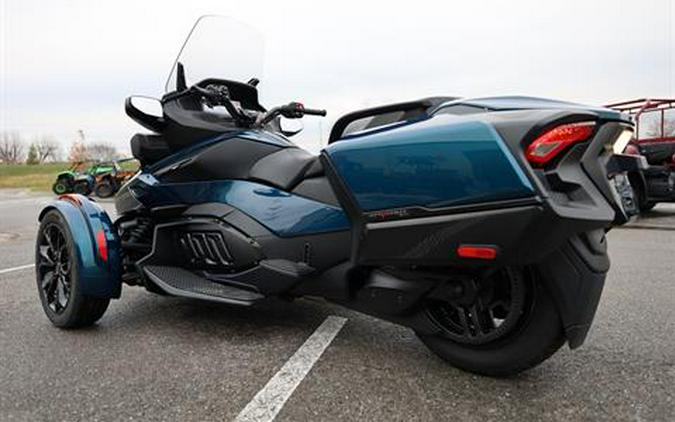 2024 Can-Am Spyder RT