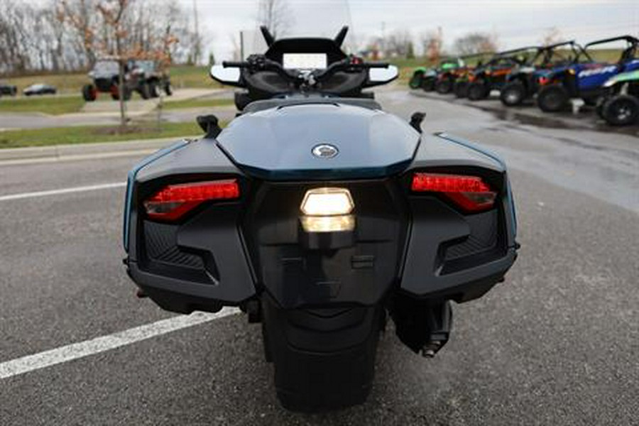 2024 Can-Am Spyder RT