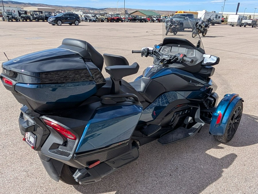 2023 Can-Am Spyder RT Limited