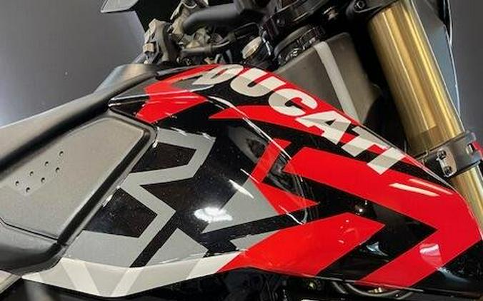 Used 2024 Ducati Hypermotard 698