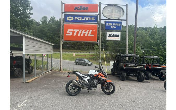 2027 990 Duke - KTM