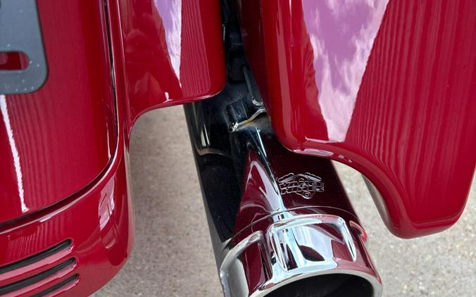2021 Harley-Davidson® Street Glide® Special FLHXS BILLIARD RED