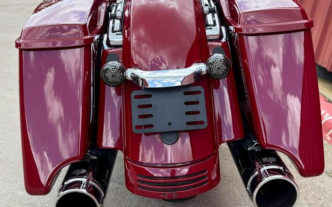 2021 Harley-Davidson® Street Glide® Special FLHXS BILLIARD RED