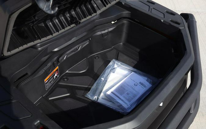 2027 Can-Am Outlander MAX XT 1000 7.6 In.