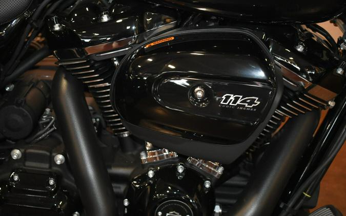 2023 Harley-Davidson Road Glide 3