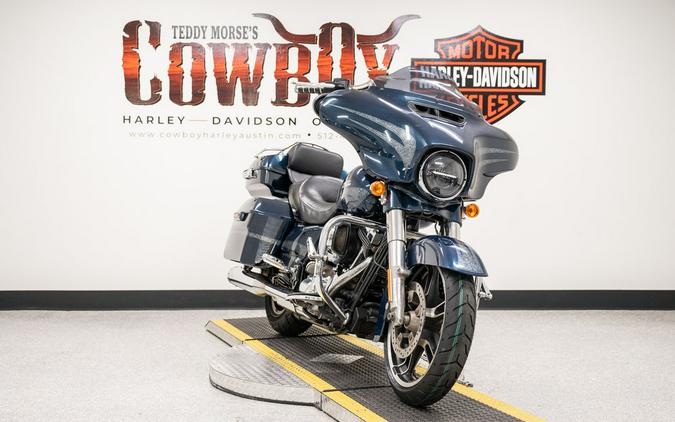 2016 Harley-Davidson® FLHXS - Street Glide® Special