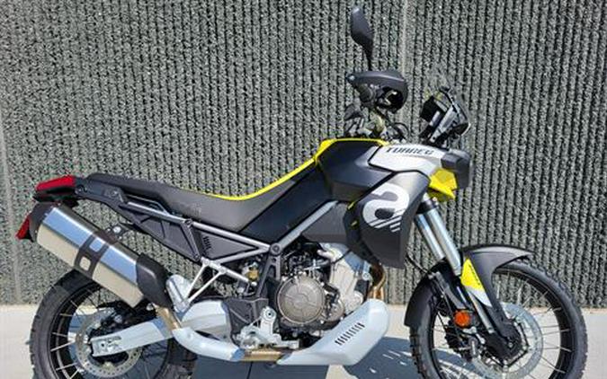 2023 Aprilia Tuareg 660