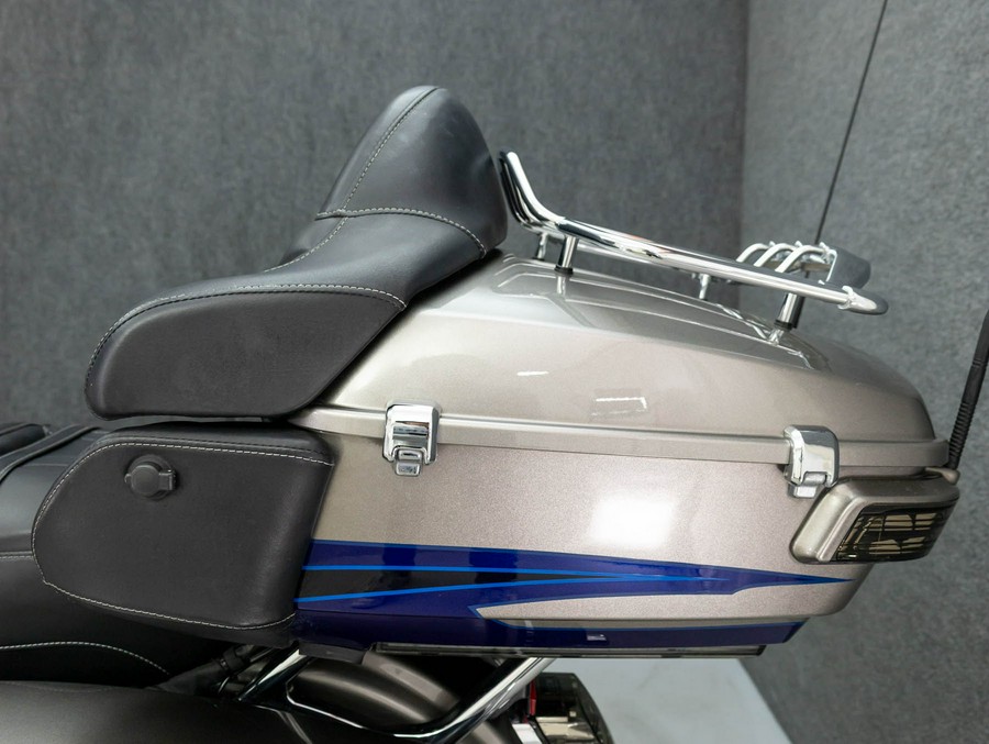 2017 HARLEY DAVIDSON FLHTKSE CVO ULTRA LIMITED W/ABS