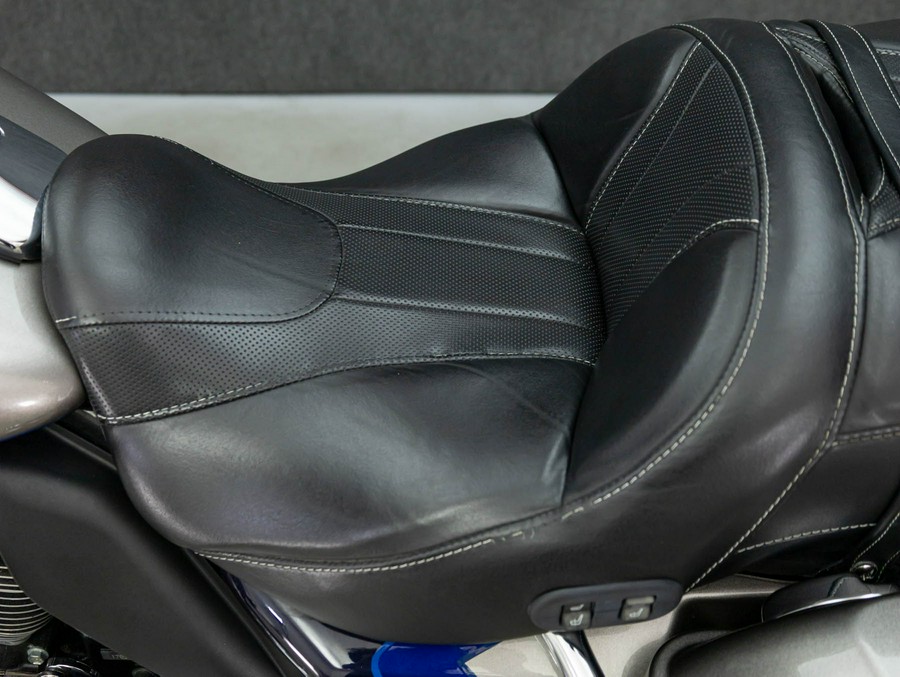 2017 HARLEY DAVIDSON FLHTKSE CVO ULTRA LIMITED W/ABS