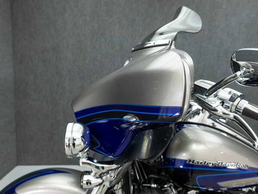 2017 HARLEY DAVIDSON FLHTKSE CVO ULTRA LIMITED W/ABS