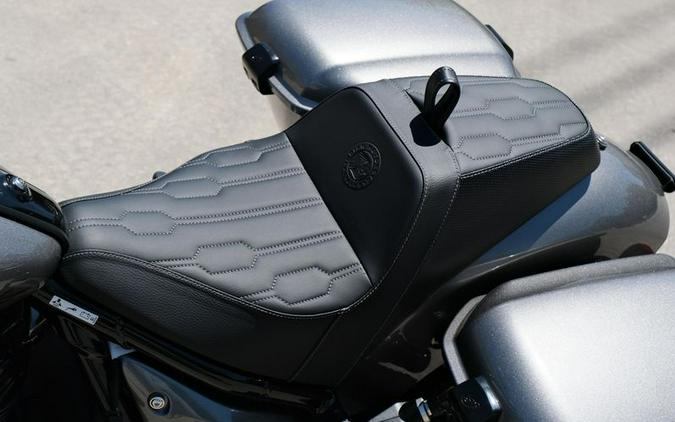 New 2025 INDIAN MOTORCYCLE SPORT CHIEF RT