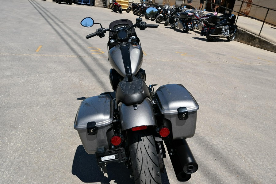 2025 INDIAN MOTORCYCLE SPORT CHIEF RT