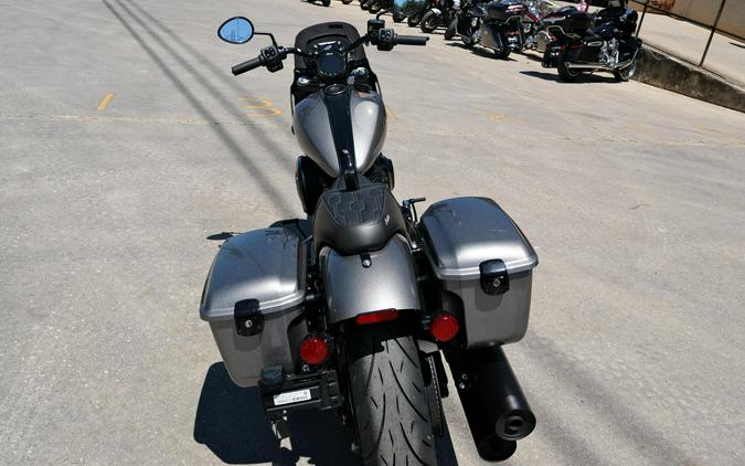 2025 INDIAN MOTORCYCLE SPORT CHIEF RT