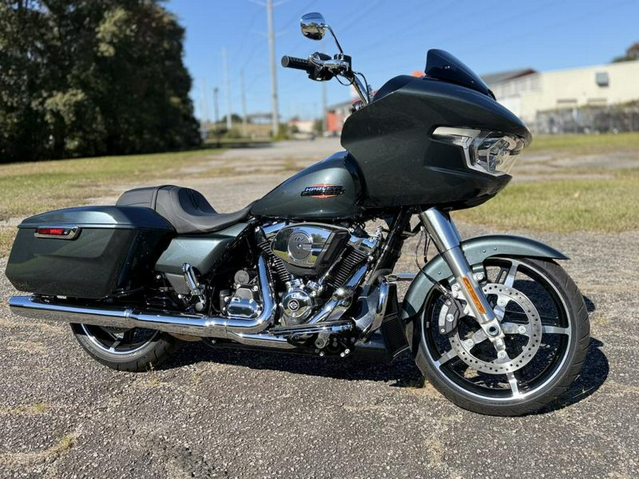 2025 Harley-Davidson® FLTRX - Road Glide®