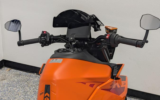 2024 KTM Duke 990