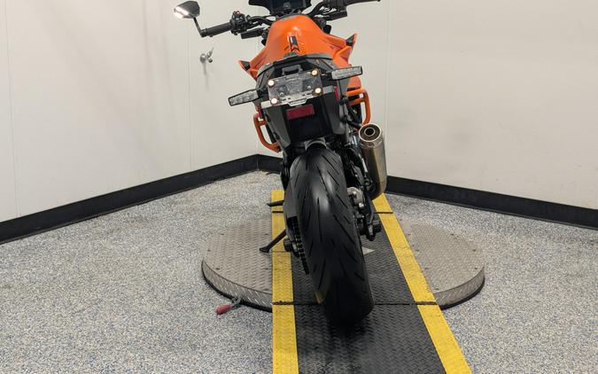 2024 KTM Duke 990