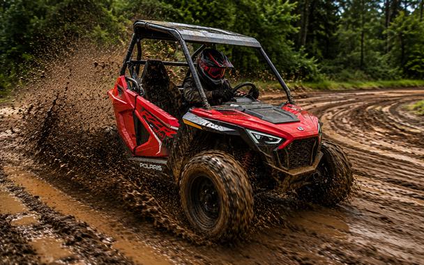 2025 POLARIS RZR 200 - F002354