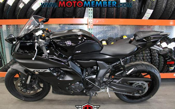 2024 Yamaha YZF-R7