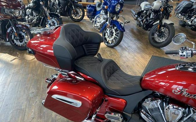 2024 Indian Motorcycle® Pursuit® Limited Sunset Red Metallic