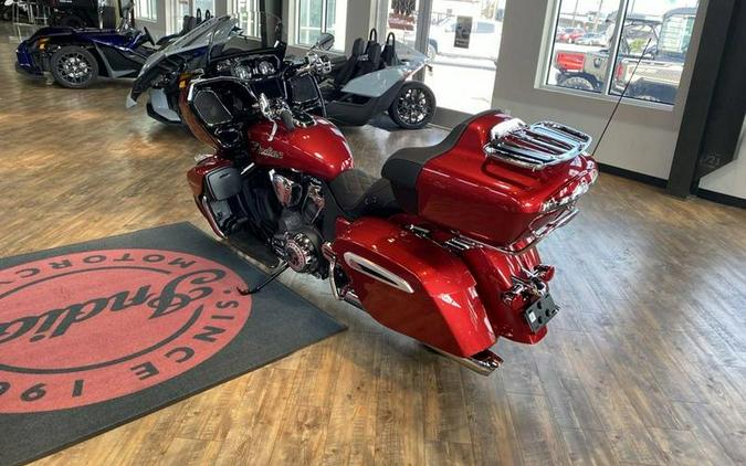 2024 Indian Motorcycle® Pursuit® Limited Sunset Red Metallic