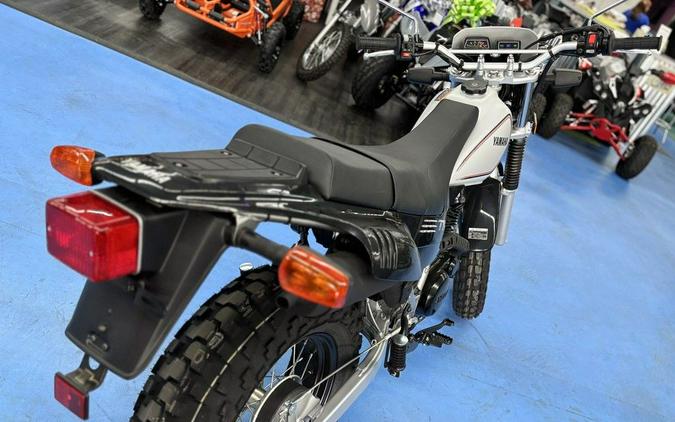 2025 Yamaha TW200