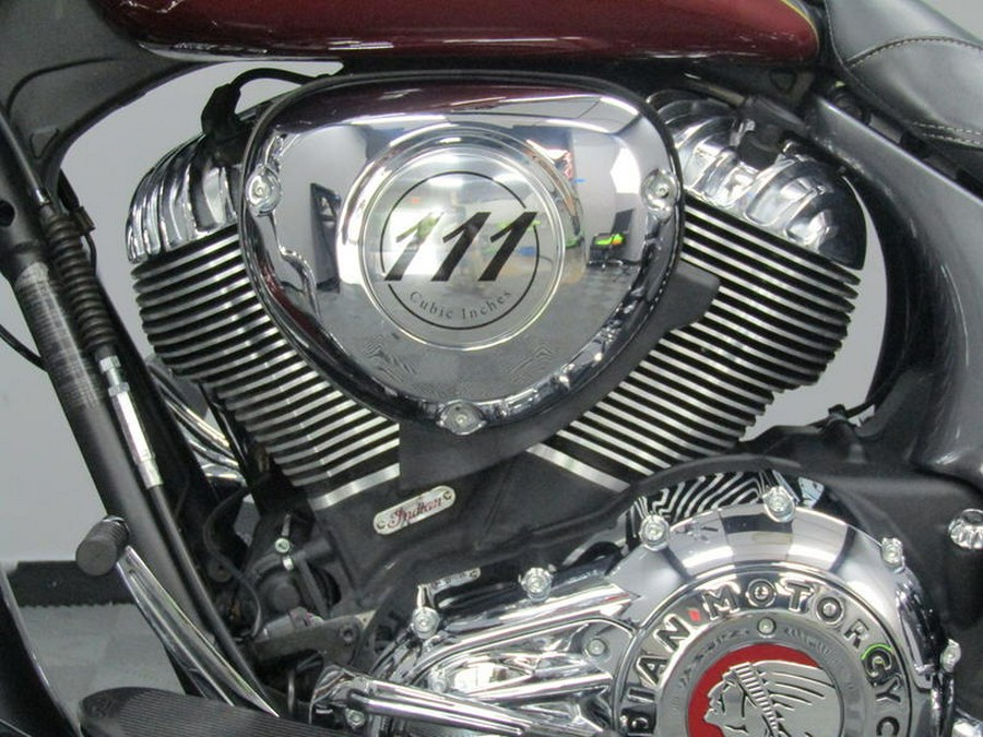 2017 Indian Motorcycle® Springfield™ Steel Gray Over Burgundy Metallic