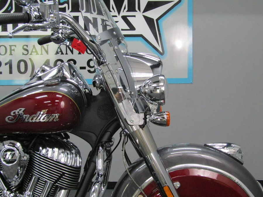 2017 Indian Motorcycle® Springfield™ Steel Gray Over Burgundy Metallic