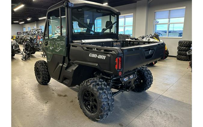 2024 Can-Am Defender DPS CAB HD9