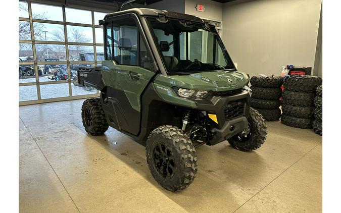 2024 Can-Am Defender DPS CAB HD9