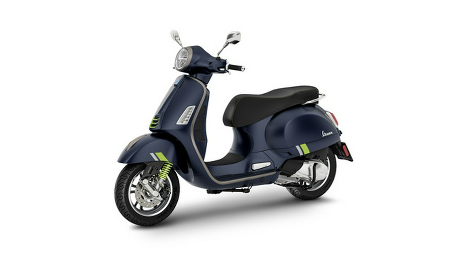 2024 Vespa GTS Super 300 Tech