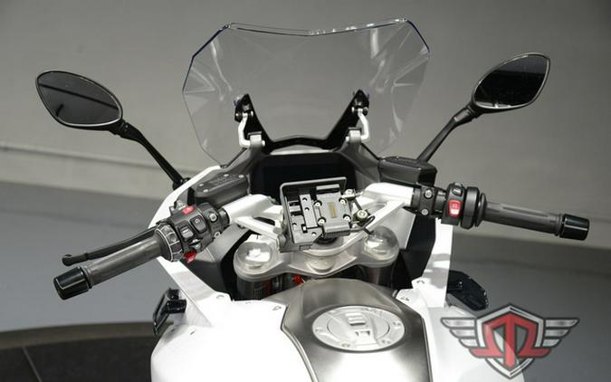 2022 BMW R 1250 RS Light White