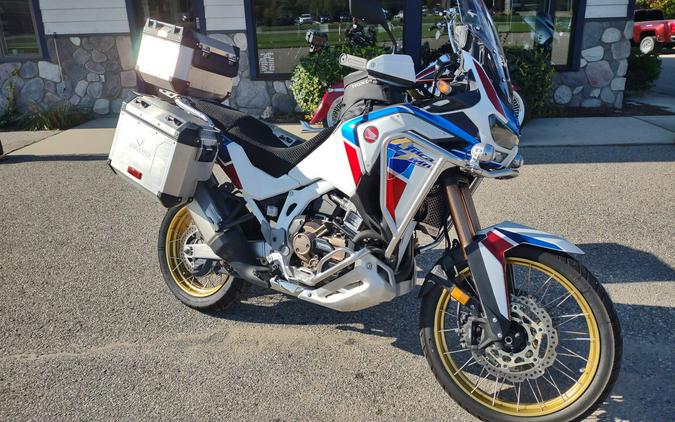 2020 Honda Africa Twin Adventure Sports ES DCT Review (18 Fast Facts)