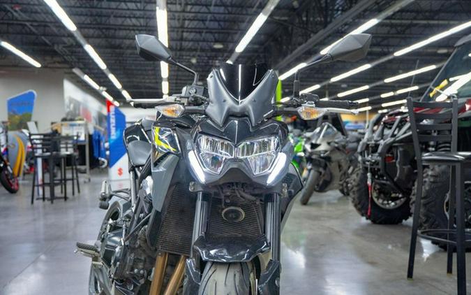 2024 Kawasaki Z900 ABS Metallic Spark Black/Metallic Matte Dark