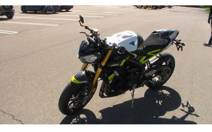 2026 Street Triple Moto2 Edition RX - Triumph