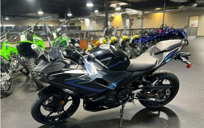 2026 Kawasaki Ninja 500 ABS Metallic Flat Spark Black