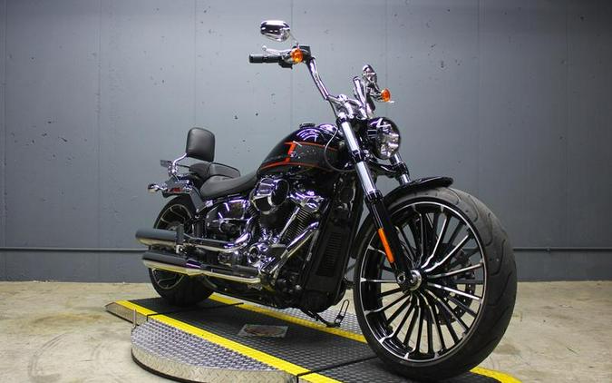 2023 Harley-Davidson® FXBR - Breakout® 117