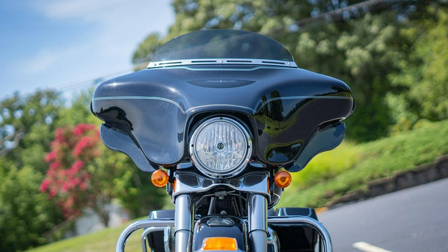 2011 Harley-Davidson® FLHTCU - Ultra Classic® Electra Glide®