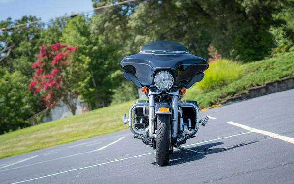 2011 Harley-Davidson® FLHTCU - Ultra Classic® Electra Glide®