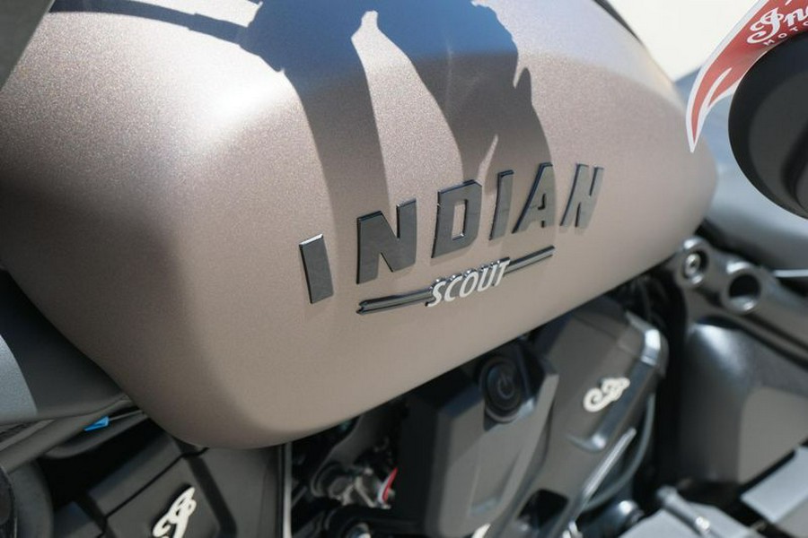 New 2025 INDIAN MOTORCYCLE SPORT SCOUT LIMITED WITH TECH PACKAGE