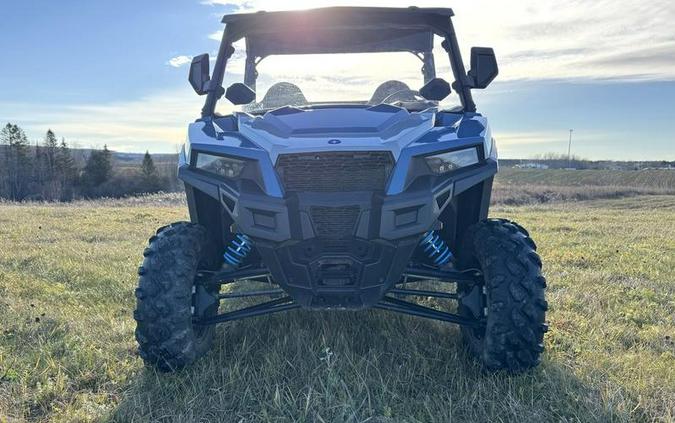2025 Polaris® General 1000 Premium