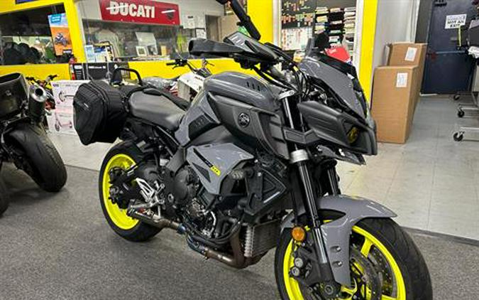 2017 Yamaha Motor Corp FZ10