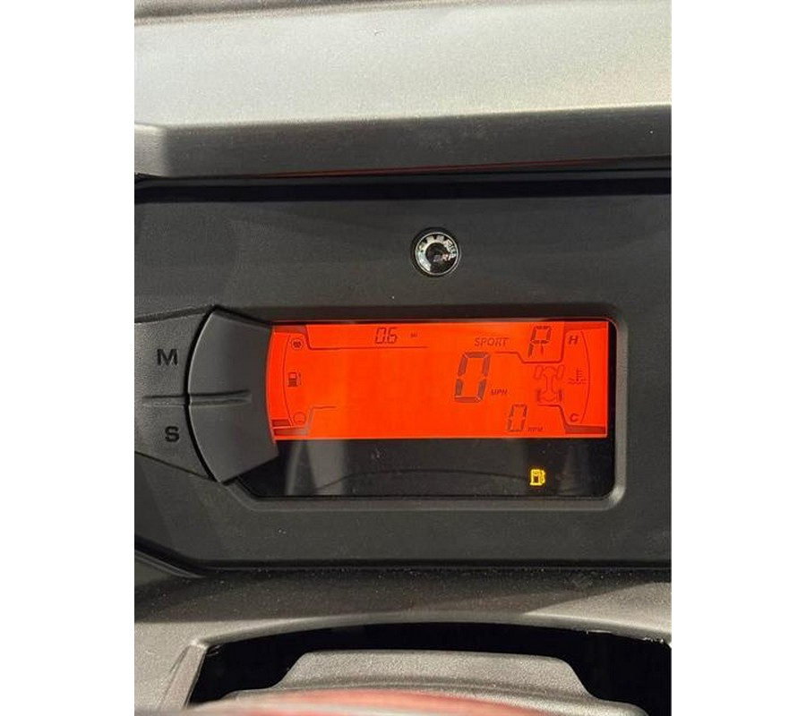 2026 Can-Am Defender MAX X MR HD11 With Half-Doors