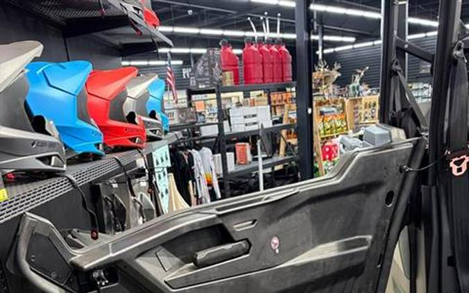 2026 Can-Am Defender MAX X MR HD11 With Half-Doors