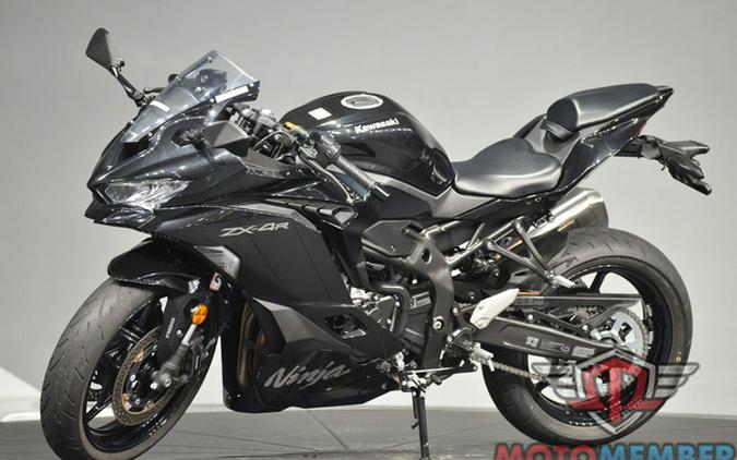 2025 Kawasaki NINJA ZX-4R ABS