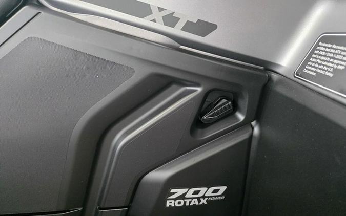 2026 Can-Am Outlander MAX XT 700