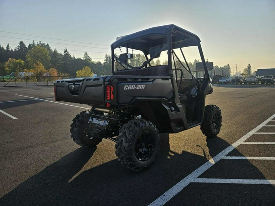 2025 Can-Am Defender XT HD10