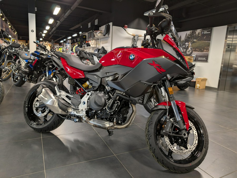 2026 BMW F 900 XR